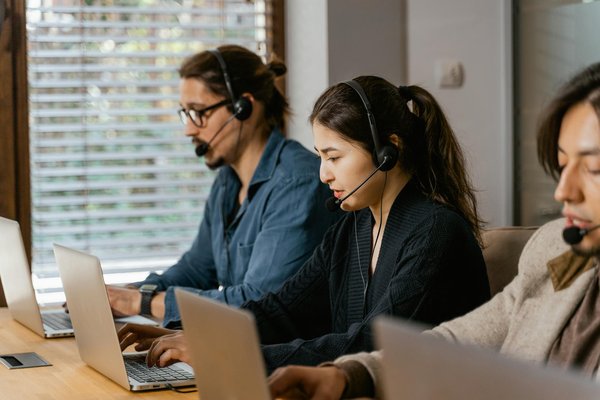 Comment maximiser l'impact de votre campagne SMS pour la promotion de services de garde d'enfants ?